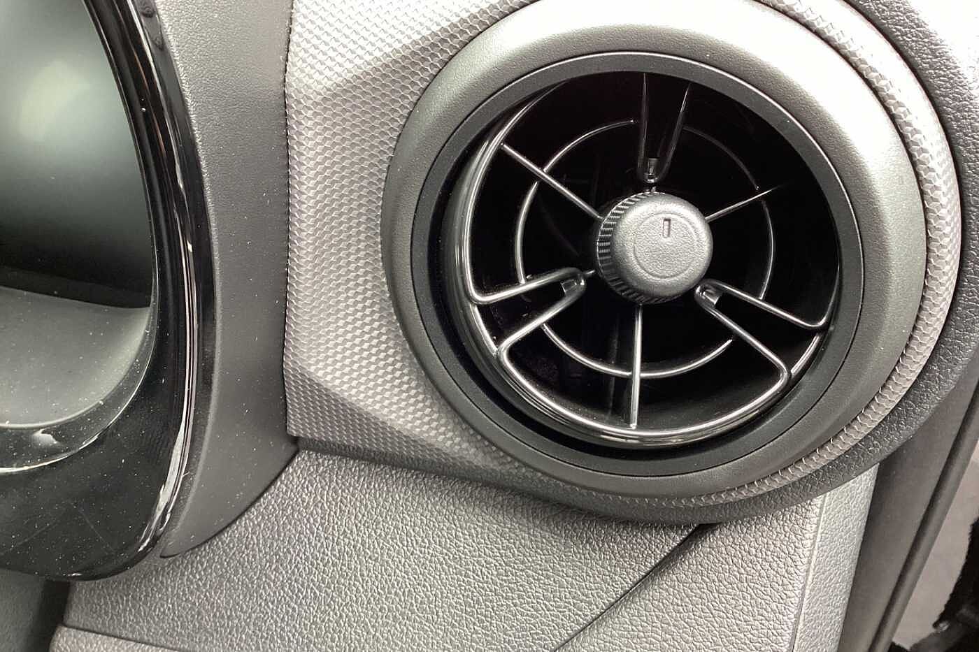 Used Hyundai i10 2025 for sale - 78108460: Photo 34