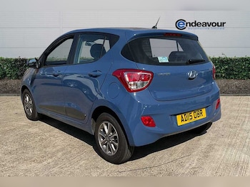 Used Hyundai i10 2015 for sale - 79418611: Photo