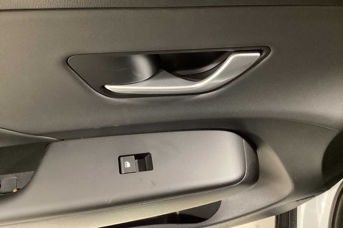 Used Hyundai KONA 2025 for sale - 78108492: Photo 30