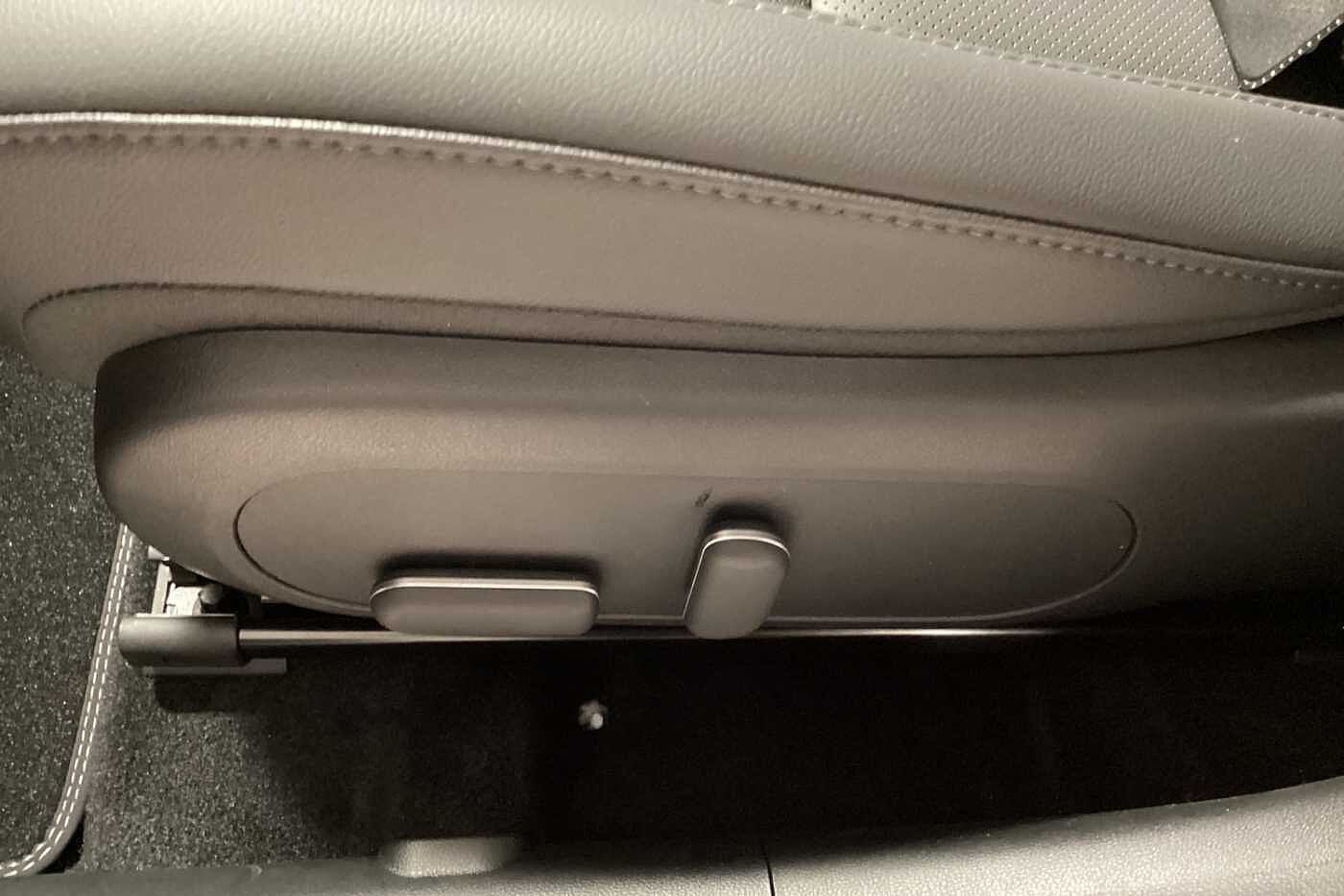 Used Hyundai KONA 2025 for sale - 78108492: Photo 32