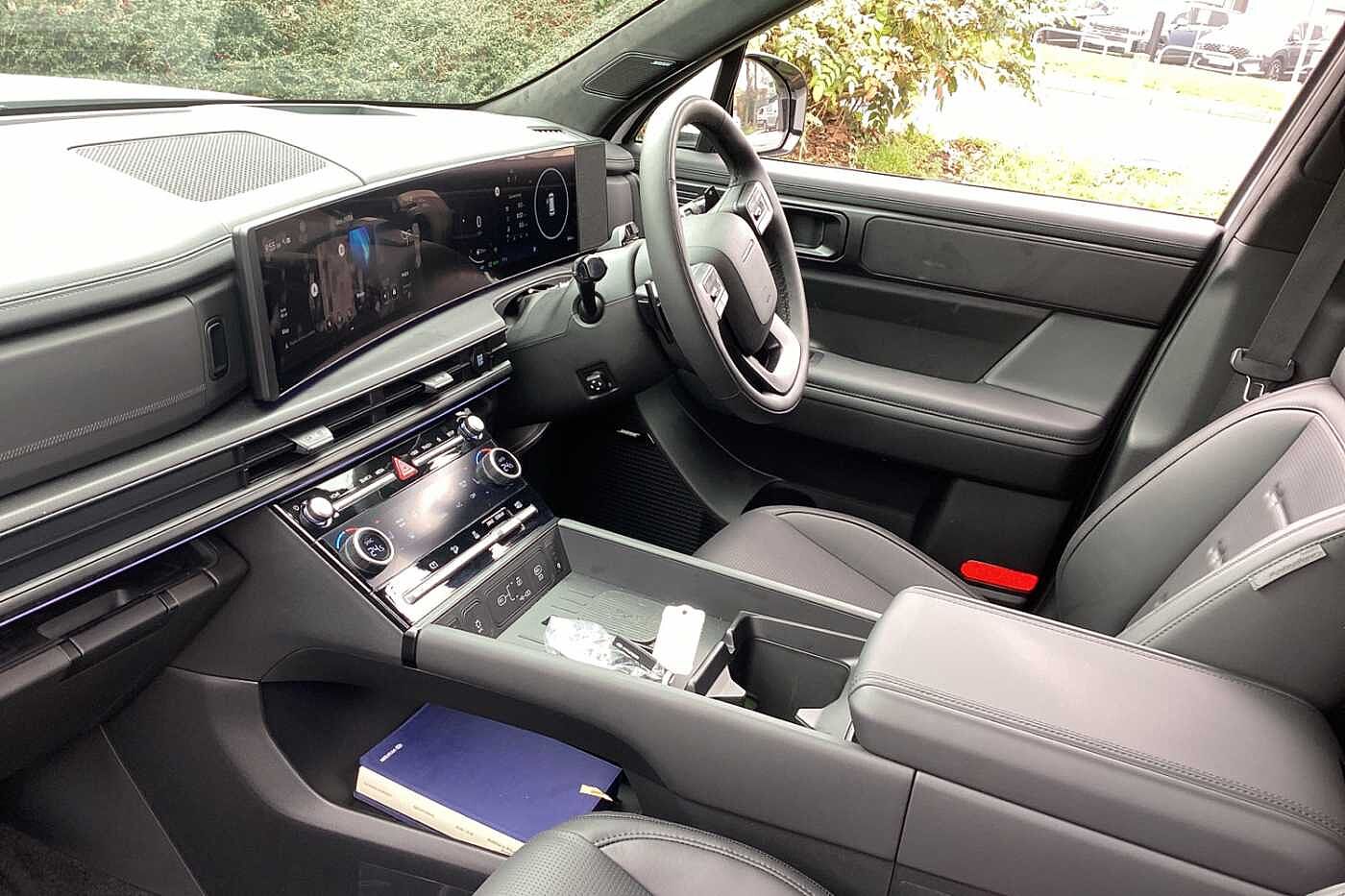 Used Hyundai Santa Fe 2026 for sale - 78108577: Photo 2