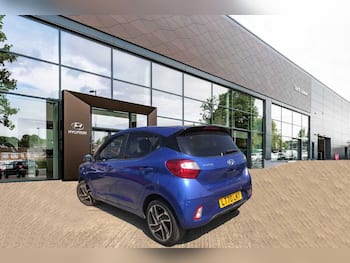 Used Hyundai i10 2020 for sale - 79673793: Photo