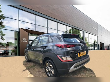 Used Hyundai KONA 2021 for sale - 79611637: Photo