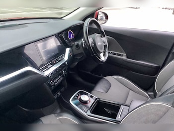 Used Kia Niro 2021 for sale - 78108499: Photo