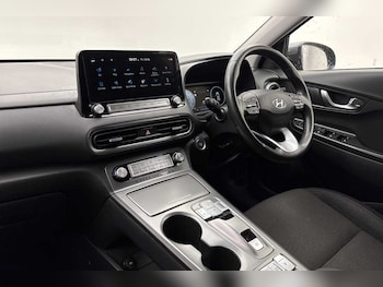 Used Hyundai KONA 2022 for sale - 79611639: Photo