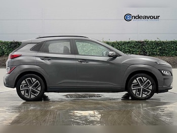 Used Hyundai KONA 2022 for sale - 79611639: Photo