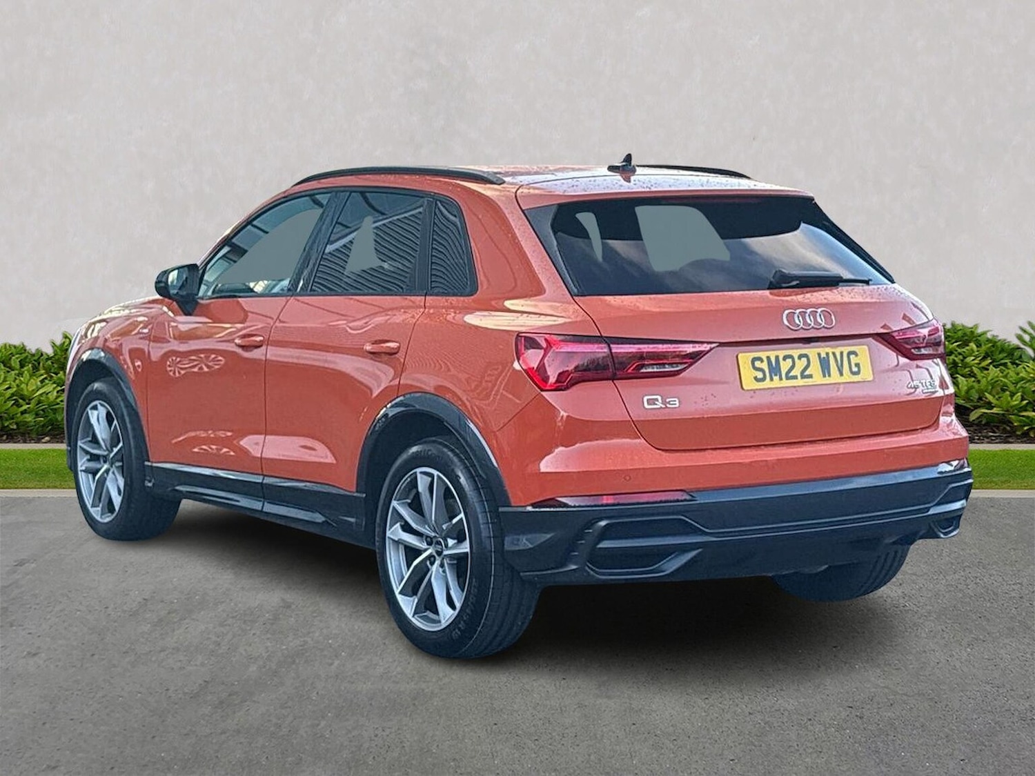Used Audi Q3 2022 for sale - 76541826: Photo 2