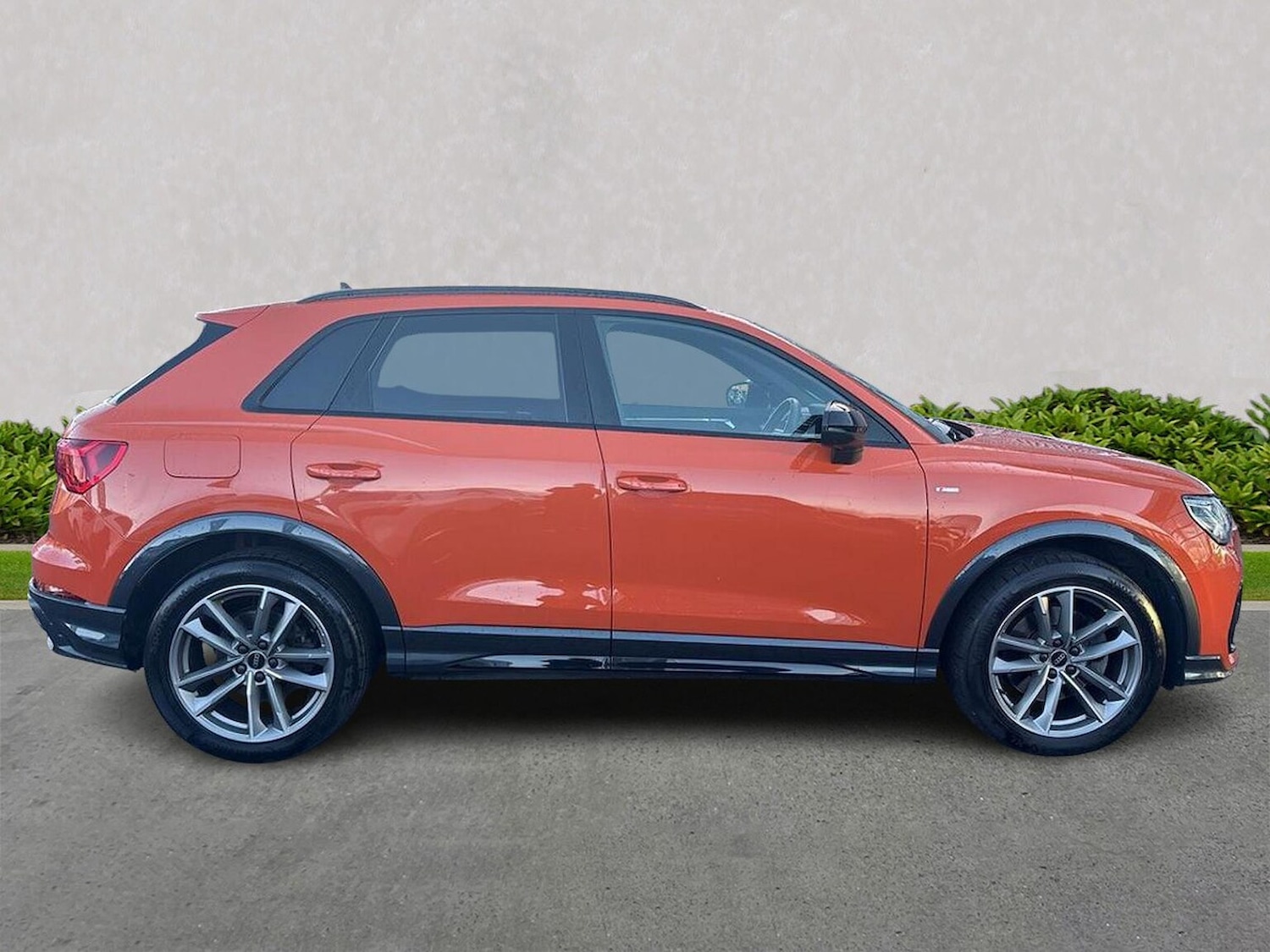 Used Audi Q3 2022 for sale - 76541826: Photo 3