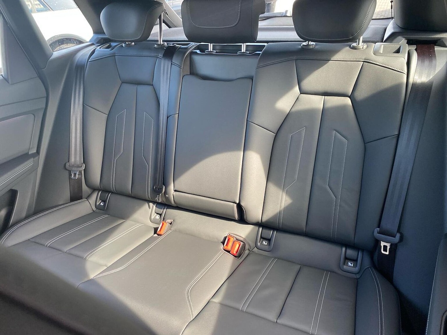 Used Audi Q4 e-tron 2025 for sale - 76450521: Photo 16