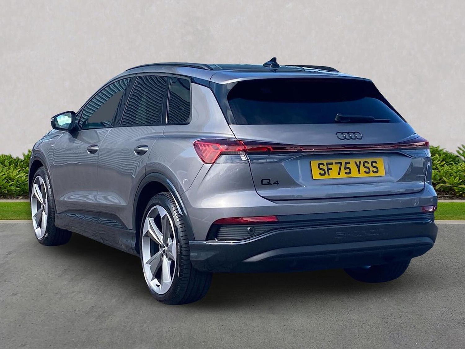 Used Audi Q4 e-tron 2025 for sale - 76450521: Photo 2