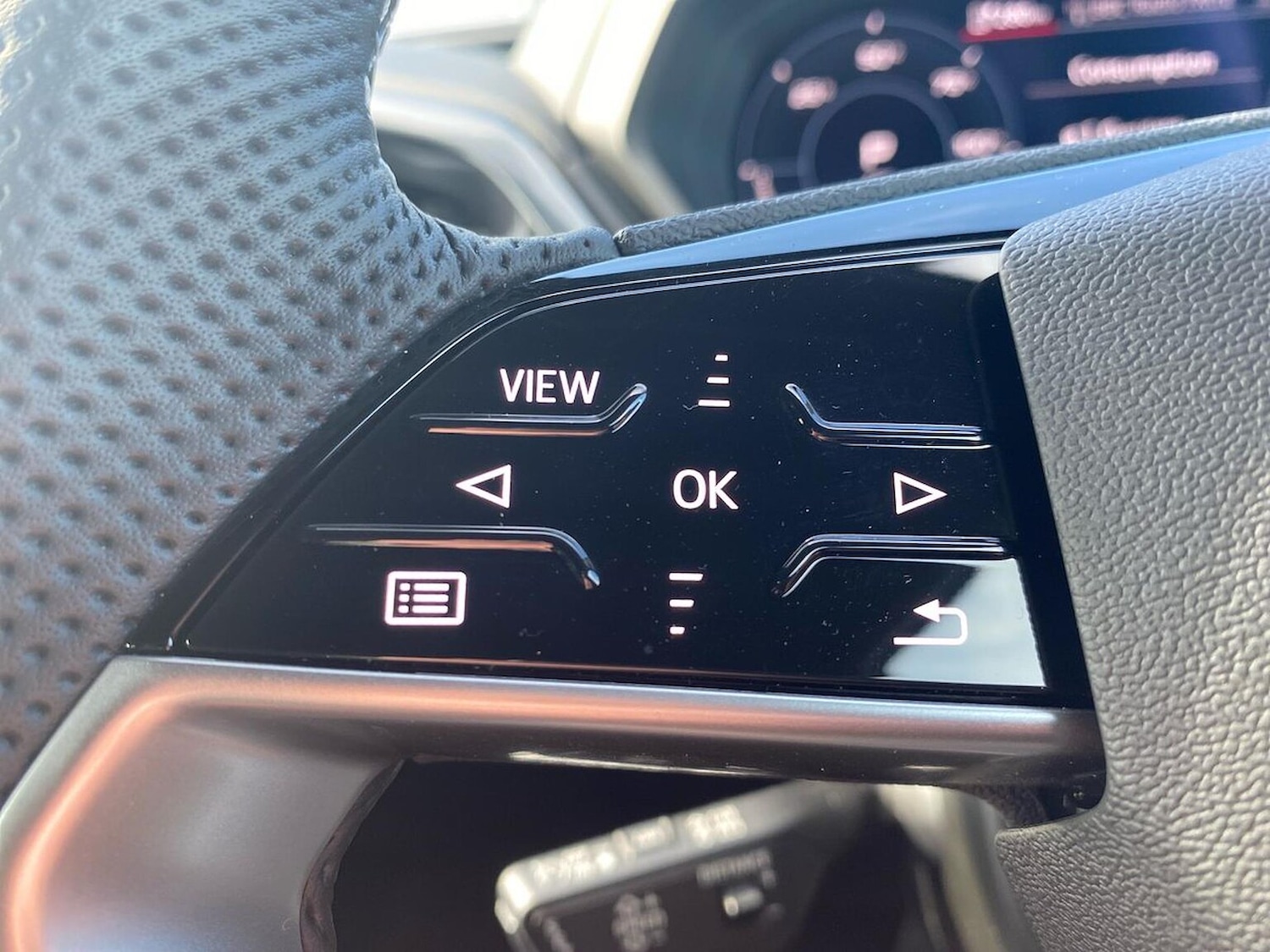 Used Audi Q4 e-tron 2025 for sale - 76450521: Photo 26