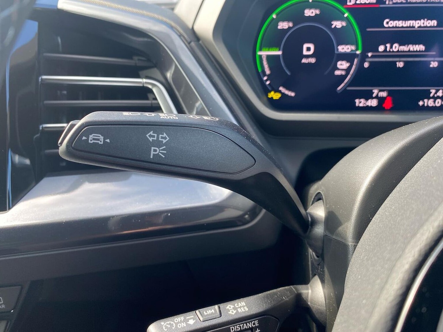 Used Audi Q4 e-tron 2025 for sale - 76450521: Photo 28