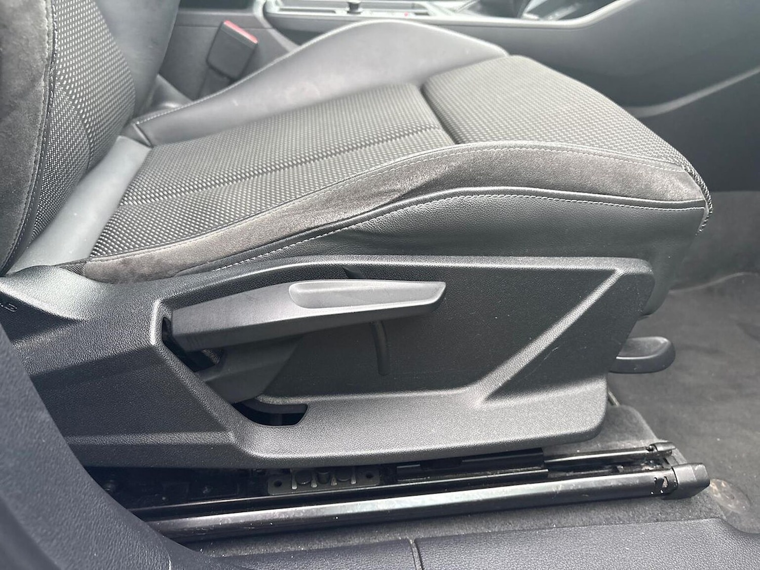 Used Audi Q3 2022 for sale - 77603691: Photo 30