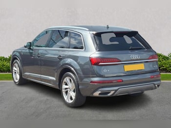 Used Audi Q7 2023 for sale - 79463268: Photo