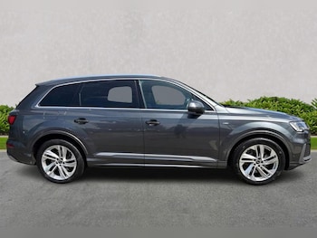 Used Audi Q7 2023 for sale - 79463268: Photo