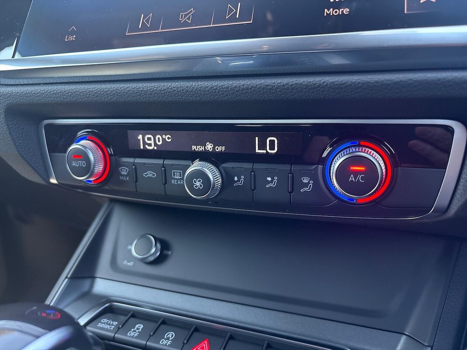 Used Audi Q3 2025 for sale - 76741077: Photo 12