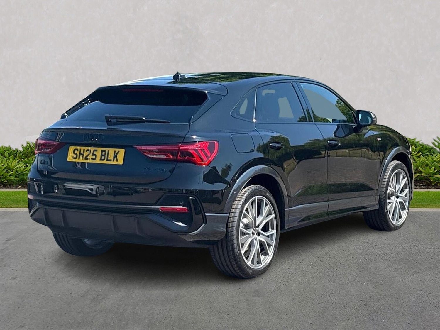 Used Audi Q3 2025 for sale - 76741077: Photo 18