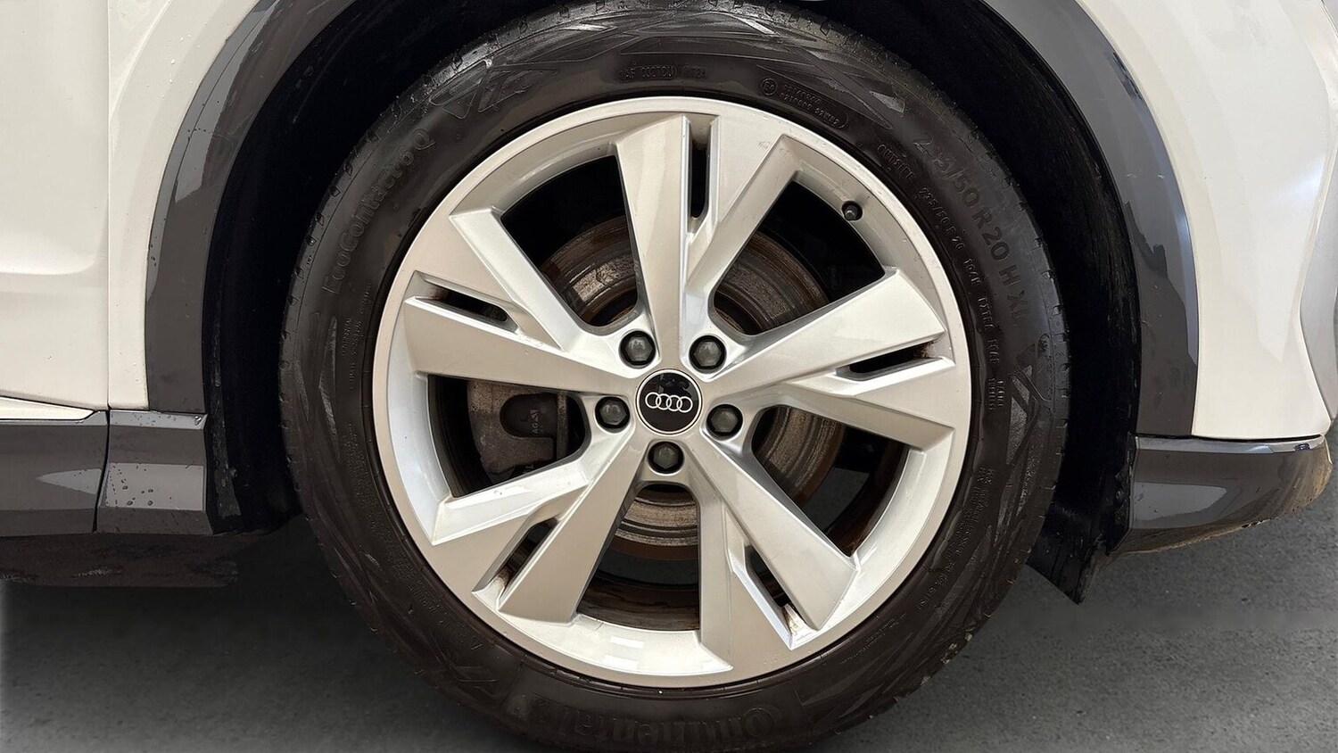 Used Audi Q4 e-tron 2023 for sale - 78192905: Photo 6