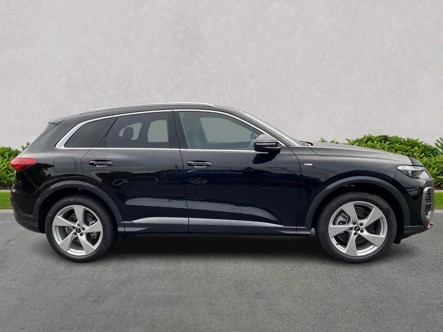 Used Audi Q5 2025 for sale - 77488961: Photo 3