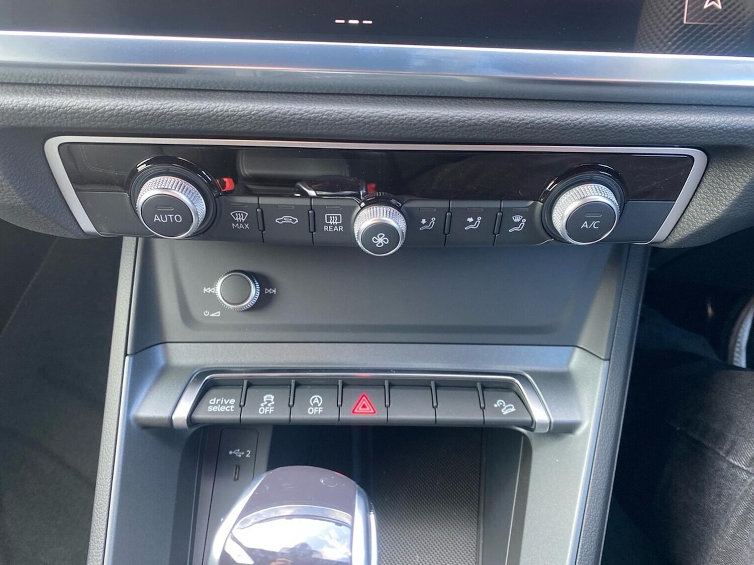 Used Audi Q3 2025 for sale - 76741090: Photo 12