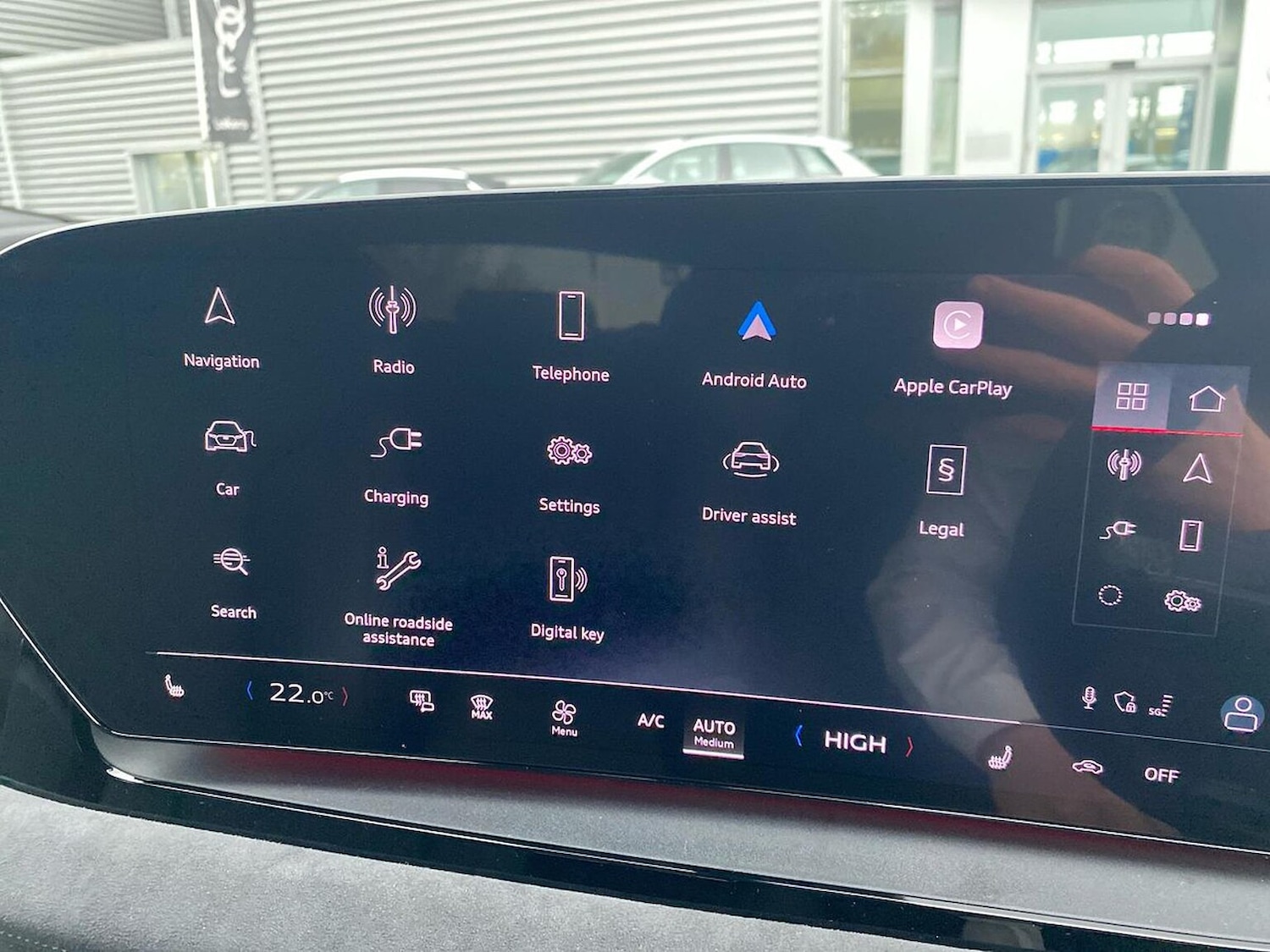 Used Audi Q6 e-tron 2025 for sale - 77077314: Photo 11