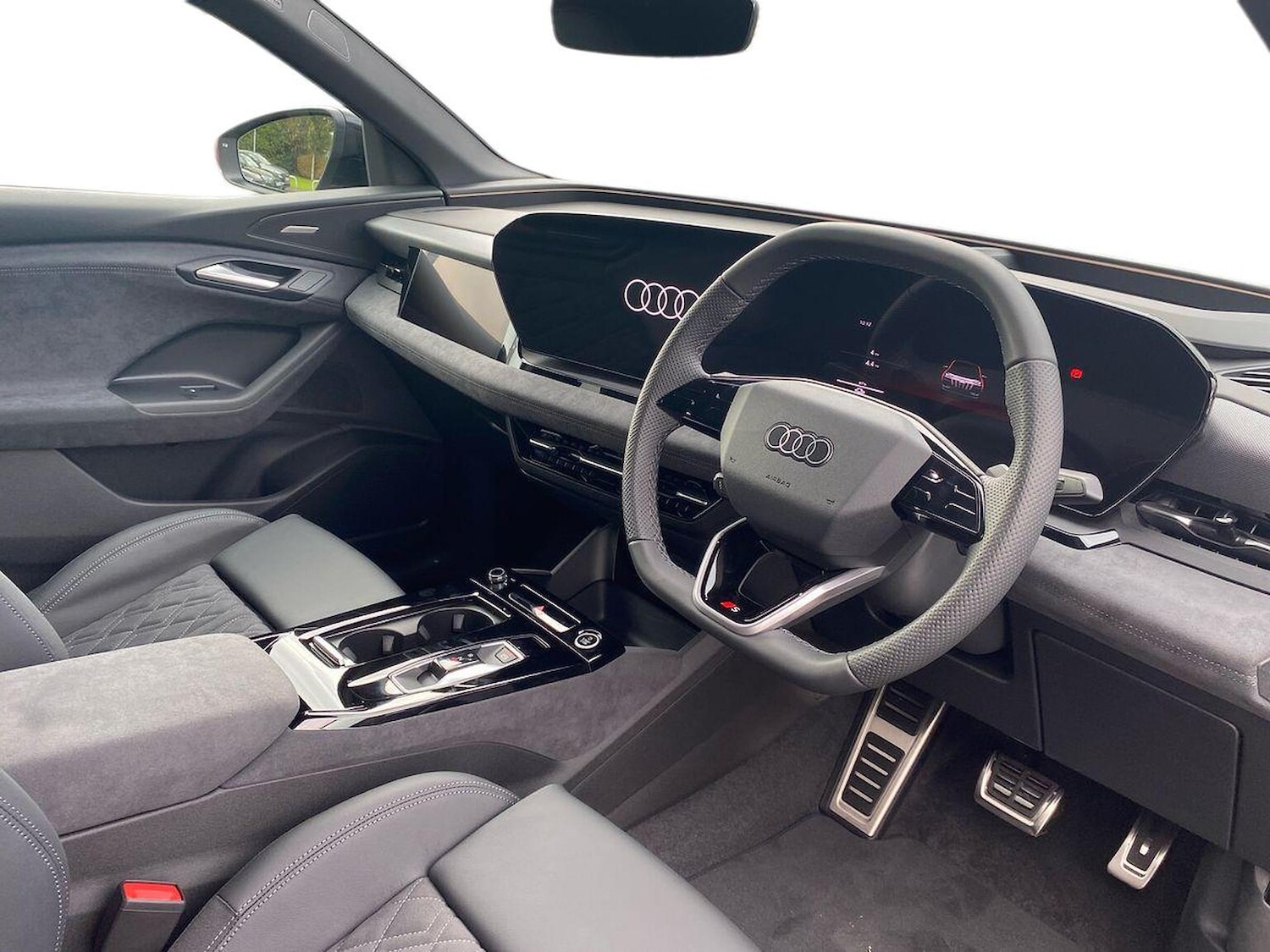 Used Audi Q6 e-tron 2025 for sale - 76525821: Photo 15