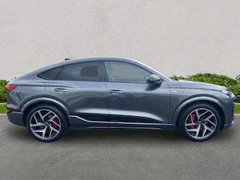 Used Audi Q6 e-tron 2025 for sale - 76525821: Photo