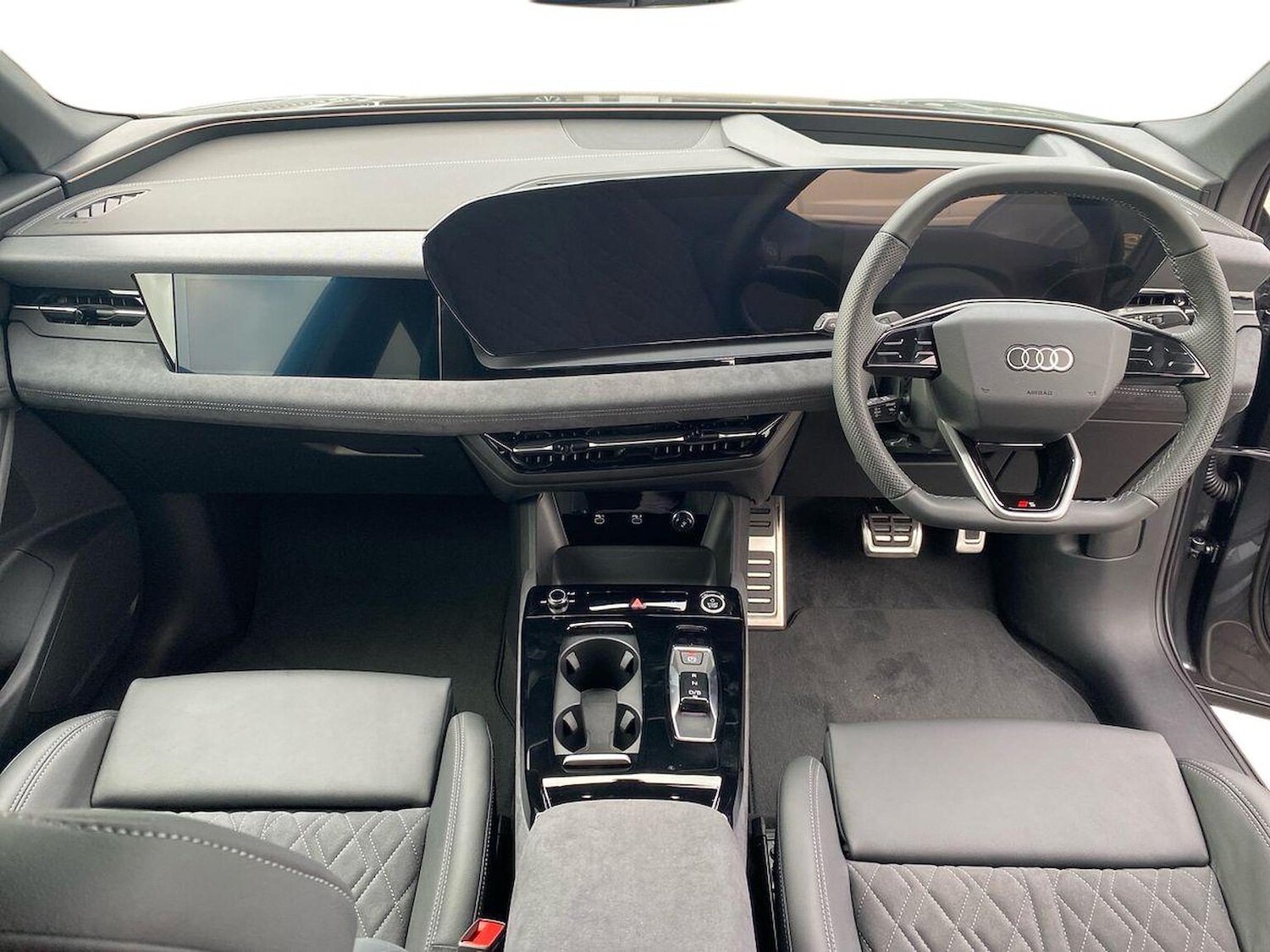 Used Audi Q6 e-tron 2025 for sale - 76525821: Photo 8