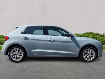 Used Audi A1 2023 for sale - 79185408: Photo