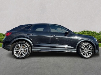 Used Audi Q3 2023 for sale - 78698689: Photo