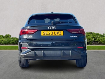 Used Audi Q3 2023 for sale - 78698689: Photo