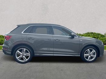 Used Audi Q3 2025 for sale - 76741189: Photo