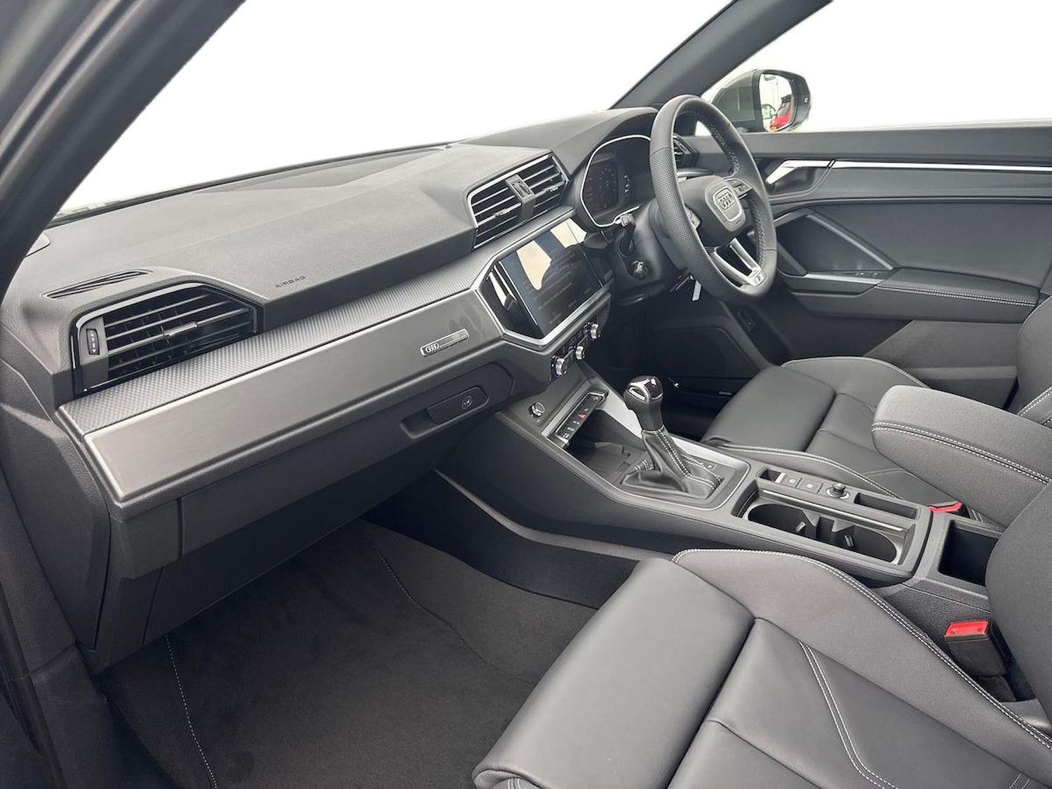 Used Audi Q3 2025 for sale - 76741189: Photo 7