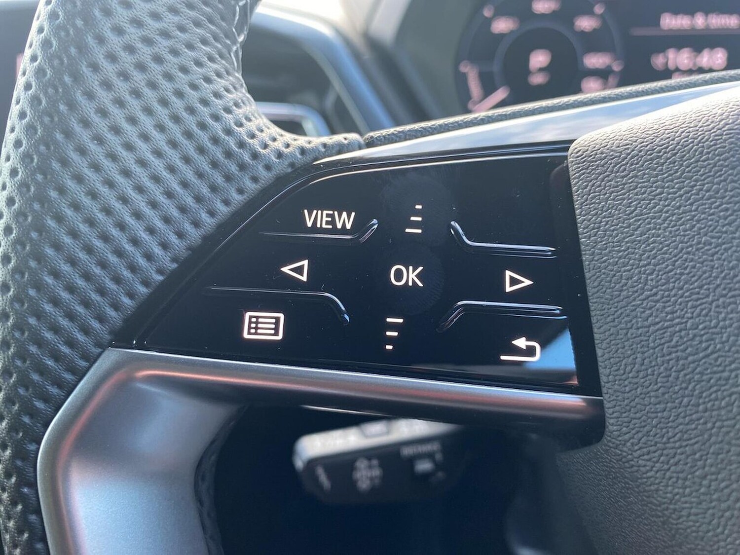 Used Audi Q4 e-tron 2025 for sale - 76477291: Photo 27