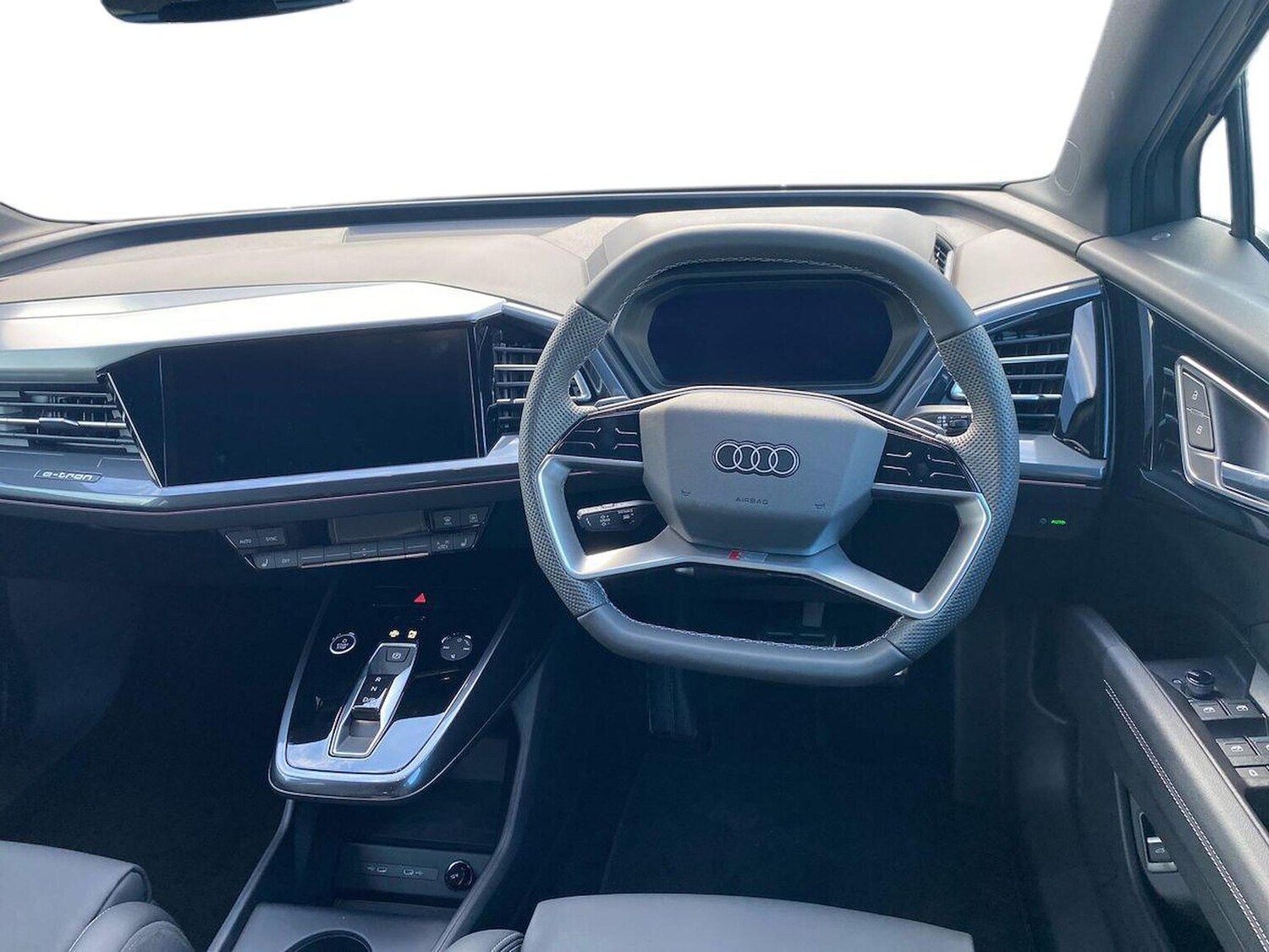 Used Audi Q4 e-tron 2025 for sale - 76477291: Photo 9