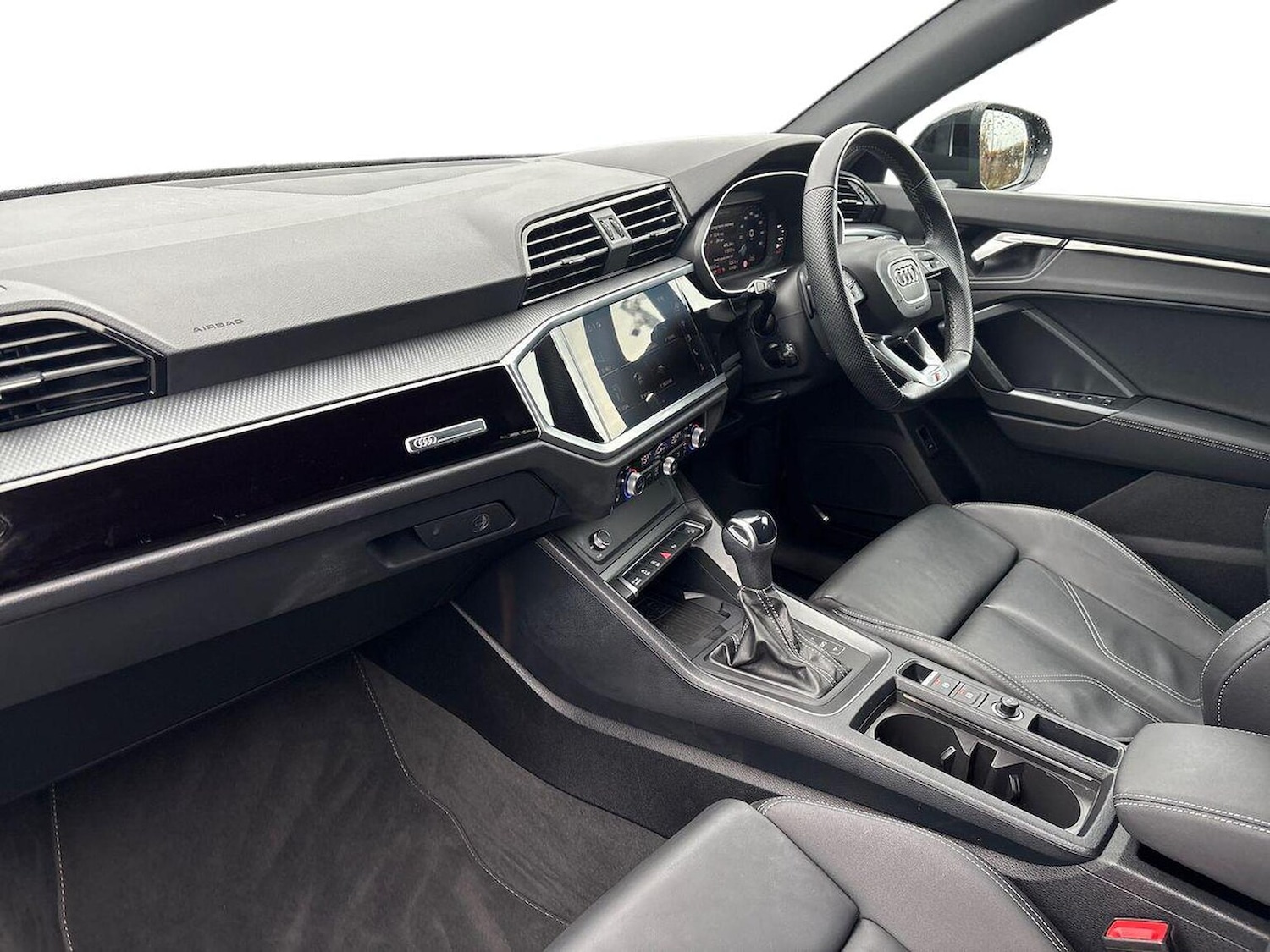 Used Audi Q3 2024 for sale - 76719386: Photo 7