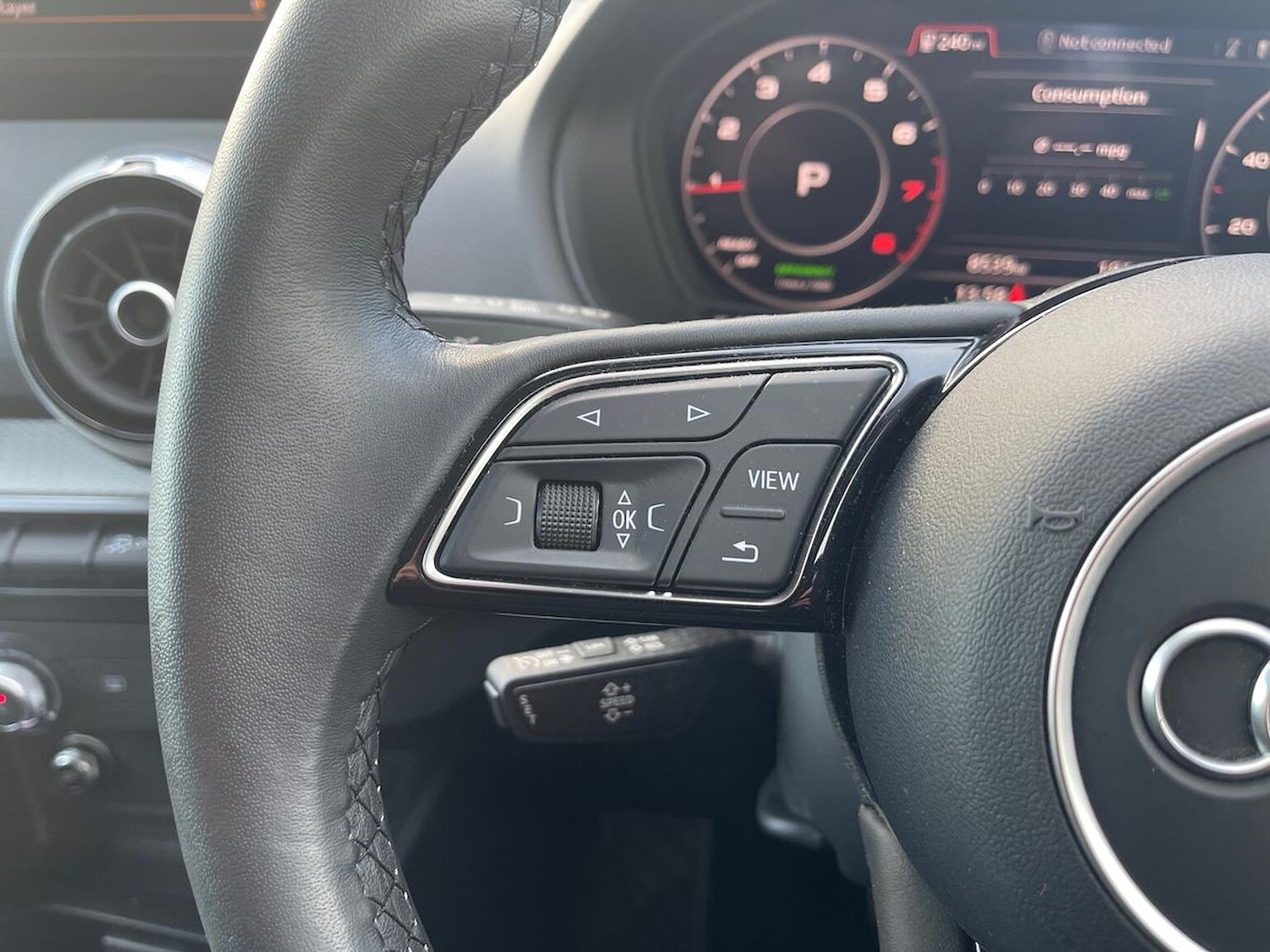 Used Audi Q2 2023 for sale - 77080880: Photo 29