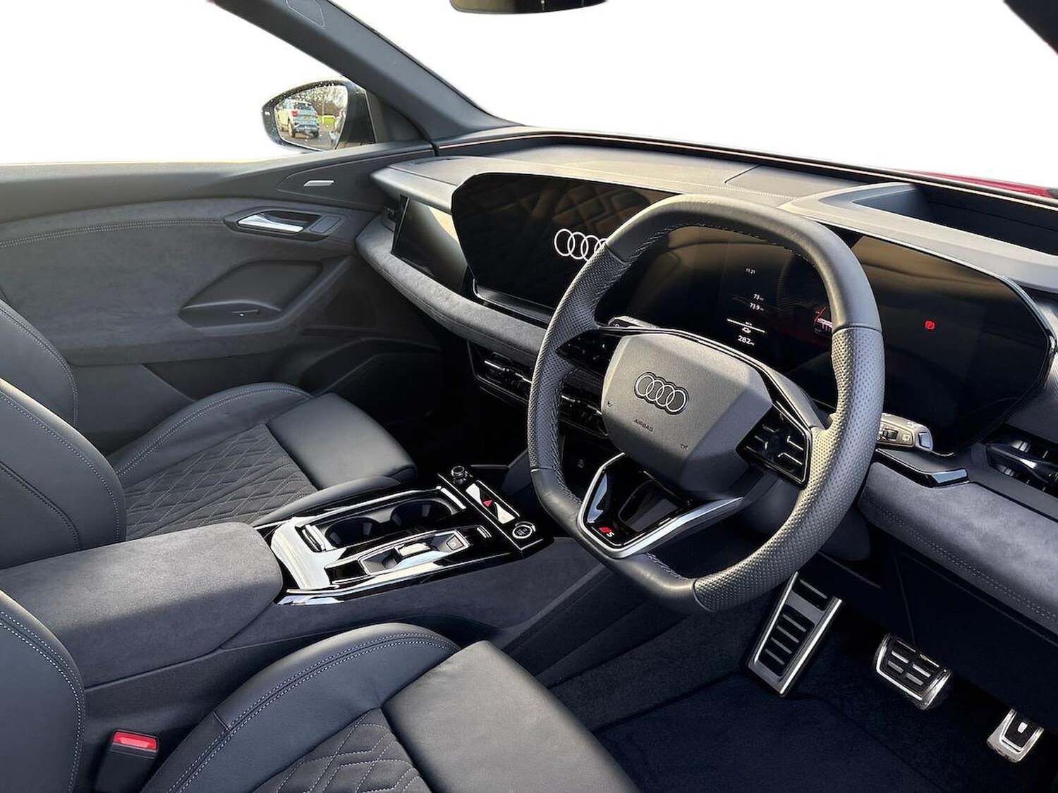 Used Audi Q6 e-tron 2025 for sale - 78192882: Photo 17