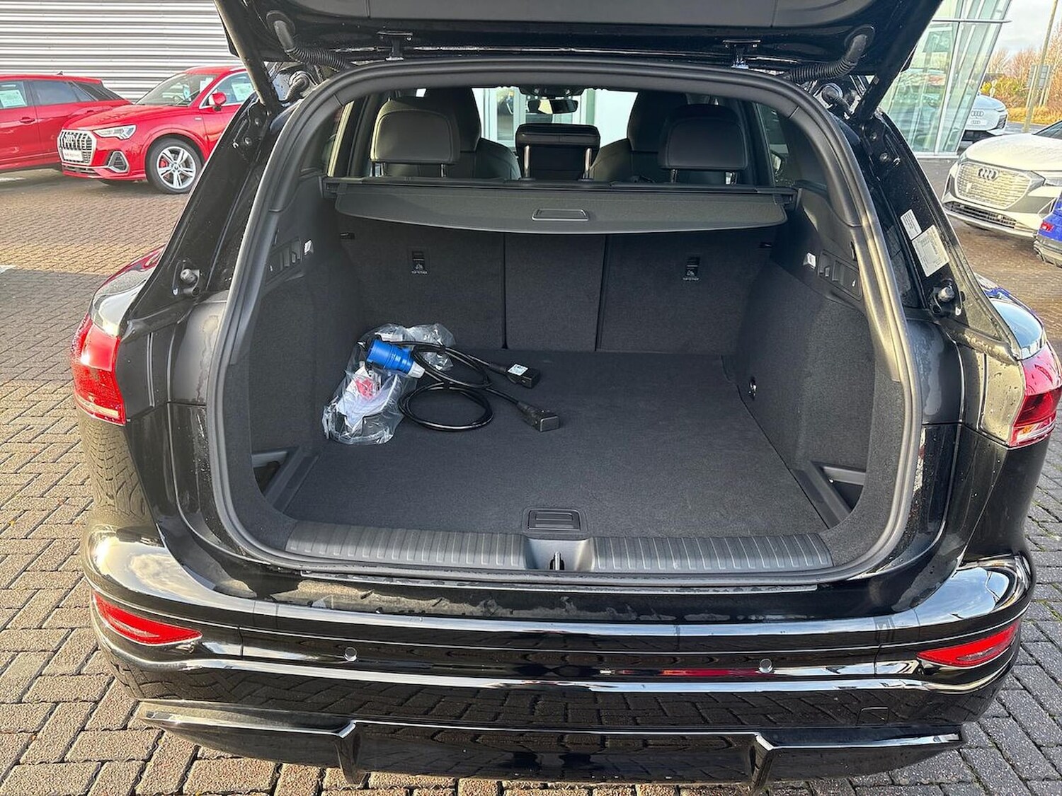 Used Audi Q6 e-tron 2025 for sale - 78192882: Photo 19