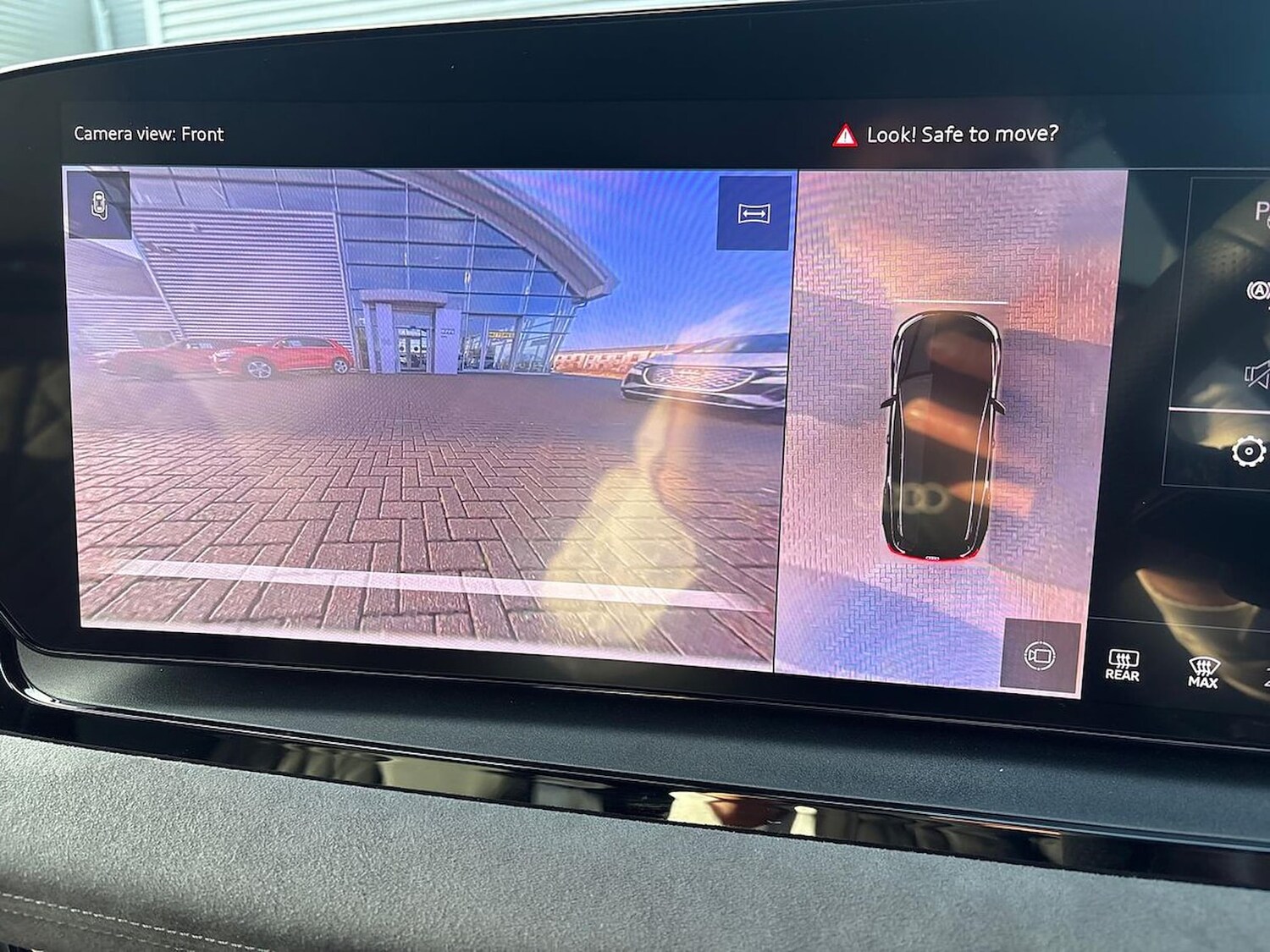 Used Audi Q6 e-tron 2025 for sale - 78192882: Photo 25