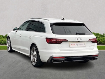 Used Audi A4 2023 for sale - 76144180: Photo