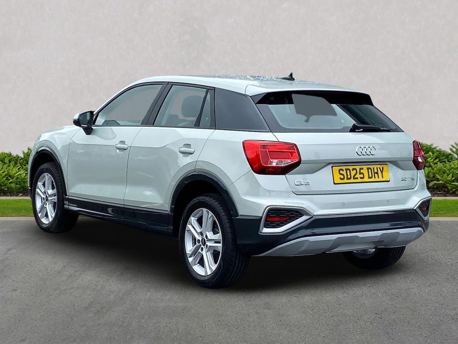 Used Audi Q2 2025 for sale - 77056637: Photo 2