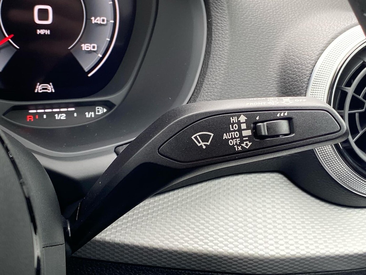 Used Audi Q2 2025 for sale - 77056637: Photo 28