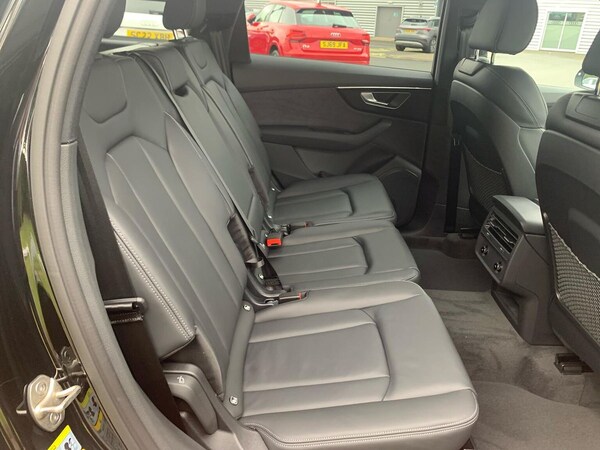 Used Audi Q7 2025 for sale - 76114273: Photo 16