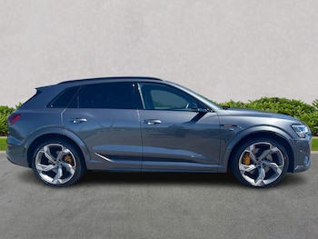 Used Audi e-tron 2022 for sale - 78950548: Photo
