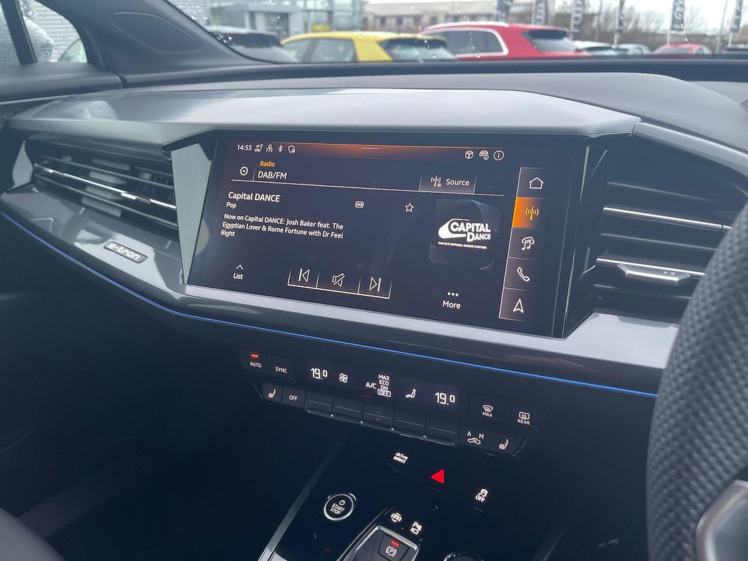 Used Audi Q4 e-tron 2025 for sale - 78192874: Photo 14