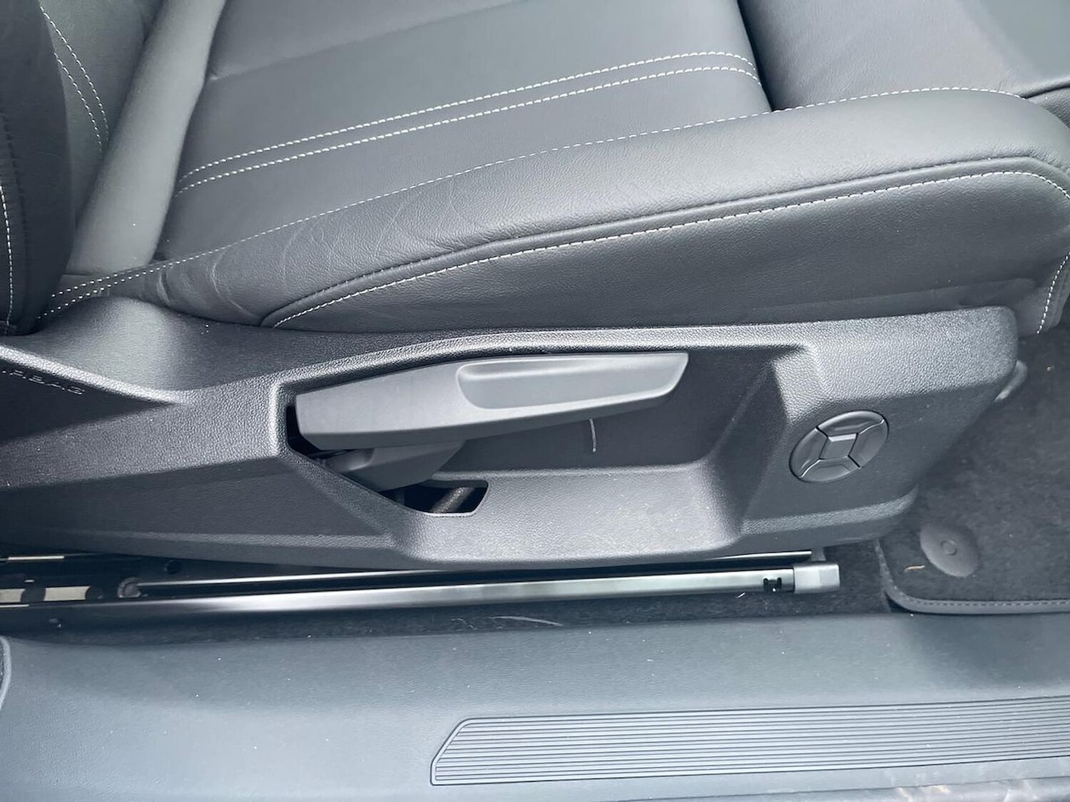 Used Audi Q4 e-tron 2025 for sale - 78192874: Photo 32