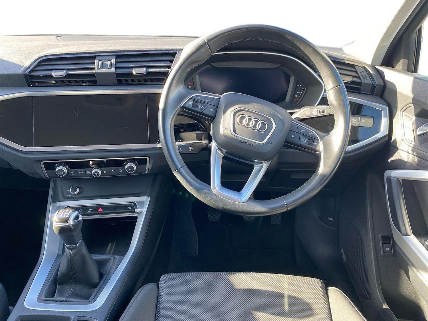 Used Audi Q3 2021 for sale - 76374344: Photo 9