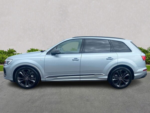 Used Audi Q7 2025 for sale - 75475797: Photo 19