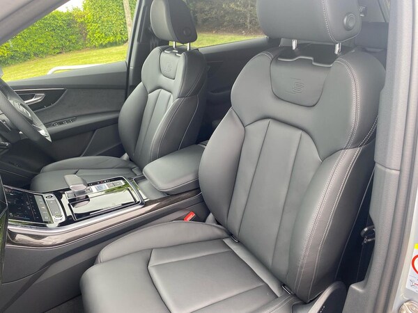 Used Audi Q7 2025 for sale - 75475797: Photo 40